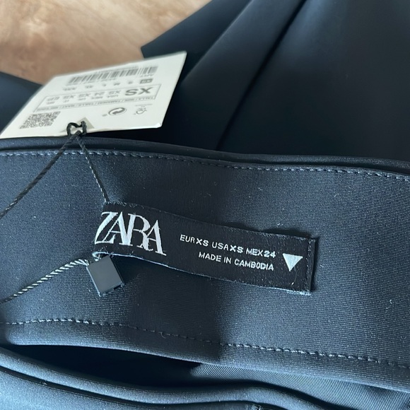 NWT Zara Water Repellent Tech Bike Shorts XS Black - Picture 9 of 9